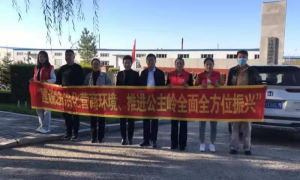 “送法下乡”到基层 服务群众见行动
