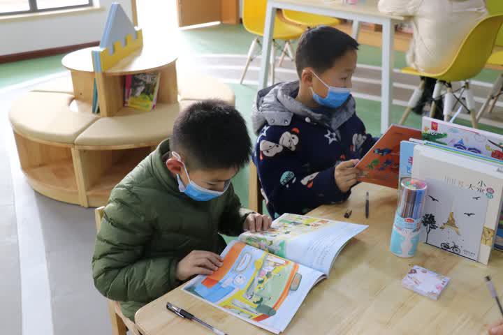 书屋2.jpg