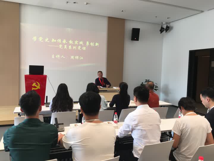 书屋1.jpg