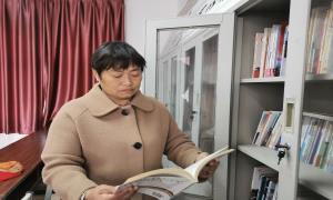 郝山村发挥农家书屋作用 助力乡村振兴