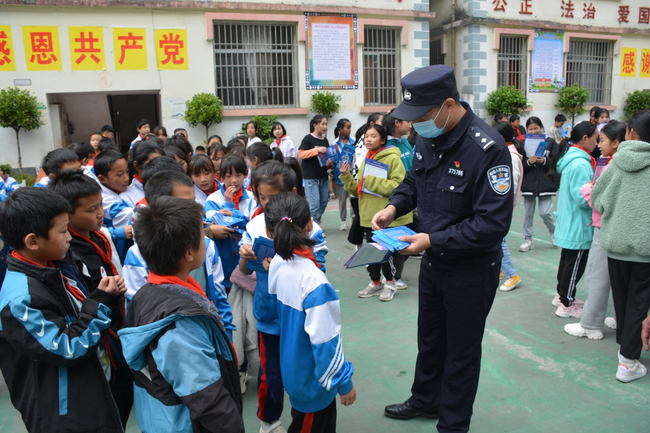 法治1-2.png 法治1-2.png