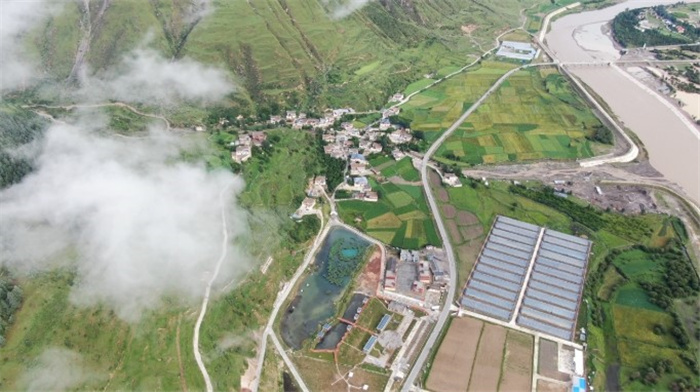 乡村1.jpg