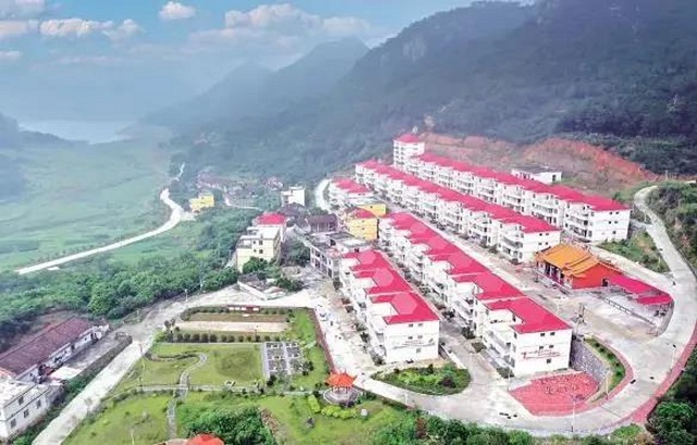 乡村1.jpg