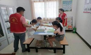 “我的书屋·我的梦”阅读实践活动 让梦想插上翅膀