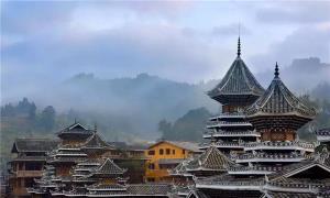 侗寨旖旎风光引客来