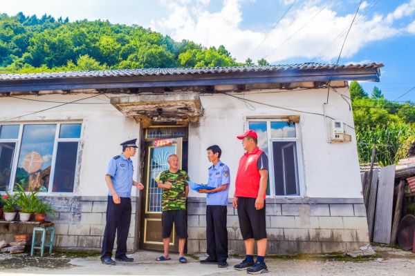 图片8.jpg