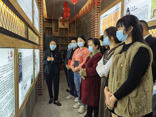 qingfeng1.jpg
