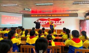 让党的二十大精神在大山学子心中生根发芽