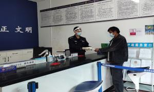 新生儿落户3分钟办结 鹿马登边境派出所受群众点赞