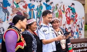 “民族语言宣传队”传播党的“好声音”