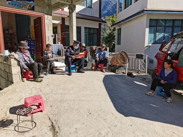 活用宣讲方式 多维度推动党的二十大精神落地生花 (3).jpg