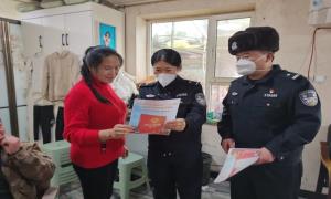 临江边境管理大队组织开展宪法宣传活动
