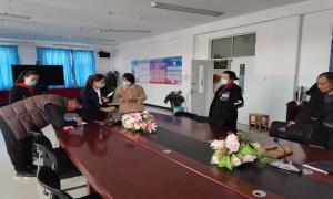 又是一年春好处 普法宣传“忙”起来