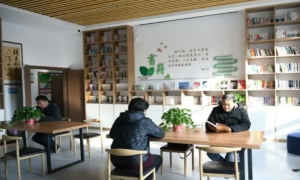 蚕桑里的“绿色书屋”