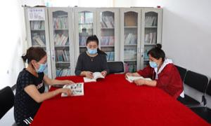 抚松东岗镇农家书屋开启“新时代乡村阅读季”