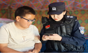 宣传反诈面对面 携手防诈心连心