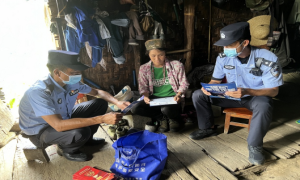 洛本卓边境派出所积极开展防范电信网络诈骗宣传