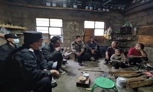洛本卓边境派出所持续开展反邪教宣传工作