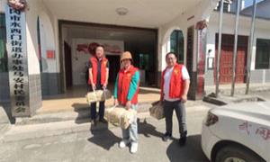 图书进乡村，书香润人心