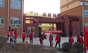 河坡村：村民喜迁新居 解锁幸福“密码”