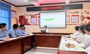 警医联合开展主题教育党日活动