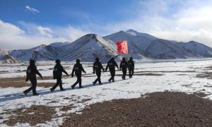 推动新时代“枫桥经验”在边境线上落地生根
