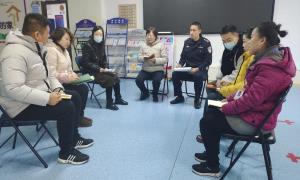 为民服务解难事 警民共建守平安