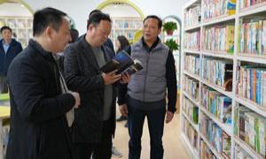 滨湖村开展“扫黄打非”学习交流活动