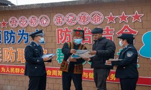 暖民心！这样的“踏青”有温度