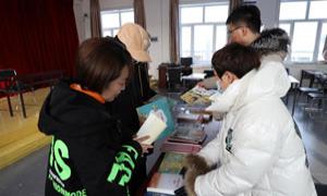 东岗镇：农家书屋添书香 乡村阅读促振兴