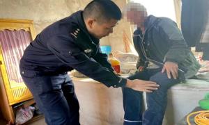 暖心慰问传承雷锋精神