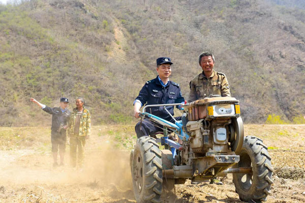 jingshen3.jpg