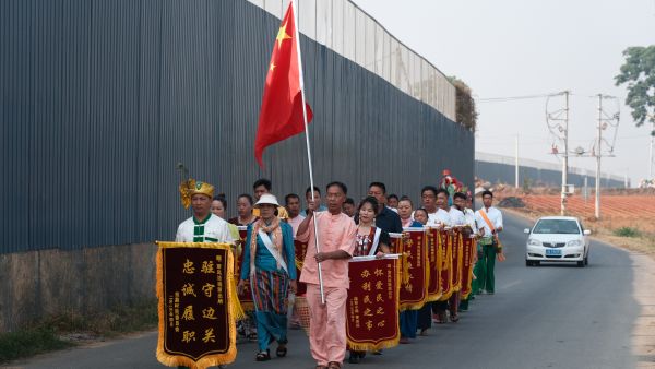 为民解忧暖人心 这个警务室获赠13面锦旗 (2).jpg
