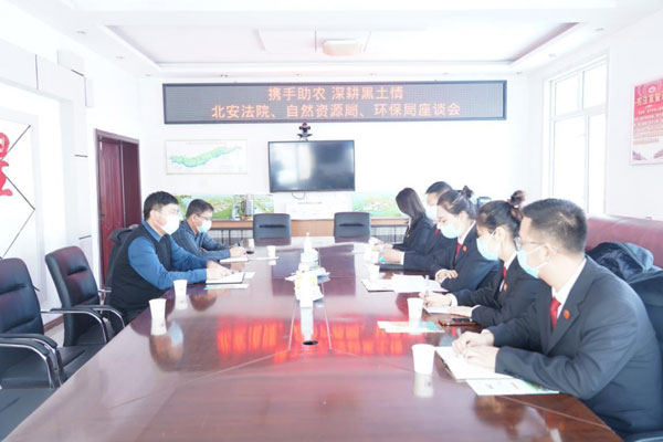 yi1.jpg