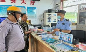 上门服务解民意 警地融合出实招