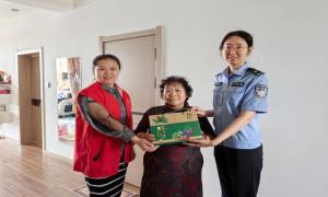 向上边境派出所联合驻地社区共同开展主题共建活动
