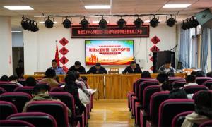 站好“护学岗” 护航“开学季”