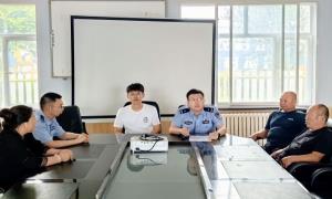 马川子边境派出所与共建村屯支部开展保护生态主题党日活动