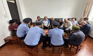 情系敬老院 中秋暖人心