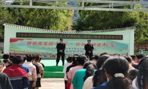 应急演练进校园 安全防范护成长