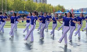 汤池镇集贤村举行首届全民运动会