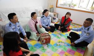 孤寡老人李奶奶中秋节的温馨“团圆”