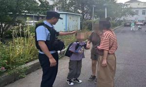 少年赌气出走 民警及时找回