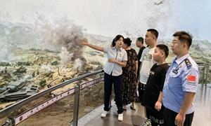 警察“杨爸”用爱点亮希望之光