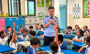 普法宣讲进校园 护航少年助成长