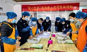 “暖心饺子”温暖老人心