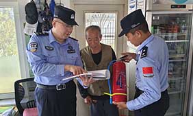 马川子边境派出所积极筑牢辖区国庆节假期安全屏障