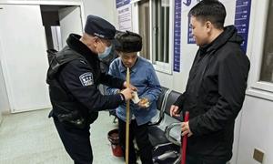 还未报警，民警已找到走失的八旬“母亲”