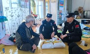 月晴边境派出所开展“迎新春送祝福”走访慰问活动