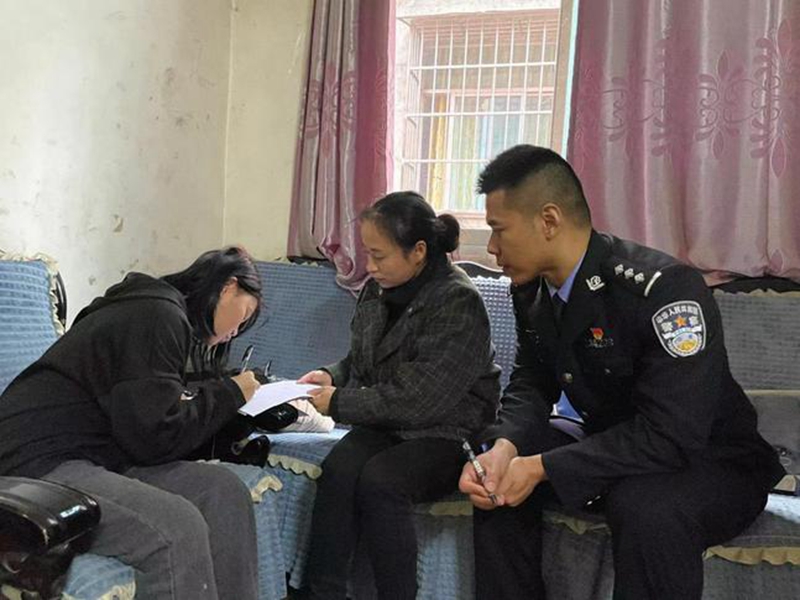 边检民警支教日记：当离别开出花，再见三江！.jpg